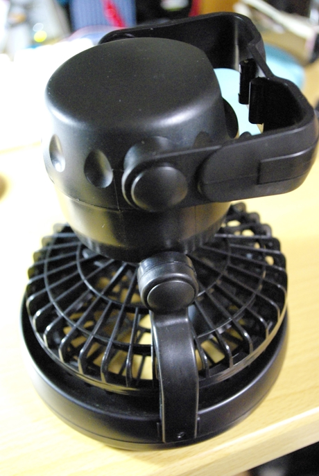 キャンプ用扇風機1
