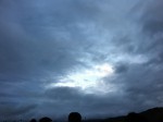120815_suwako_i_5 雲の隙間が…
