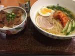 冷麺風カペリーニと牛カルビ丼