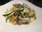 クリームパスタ